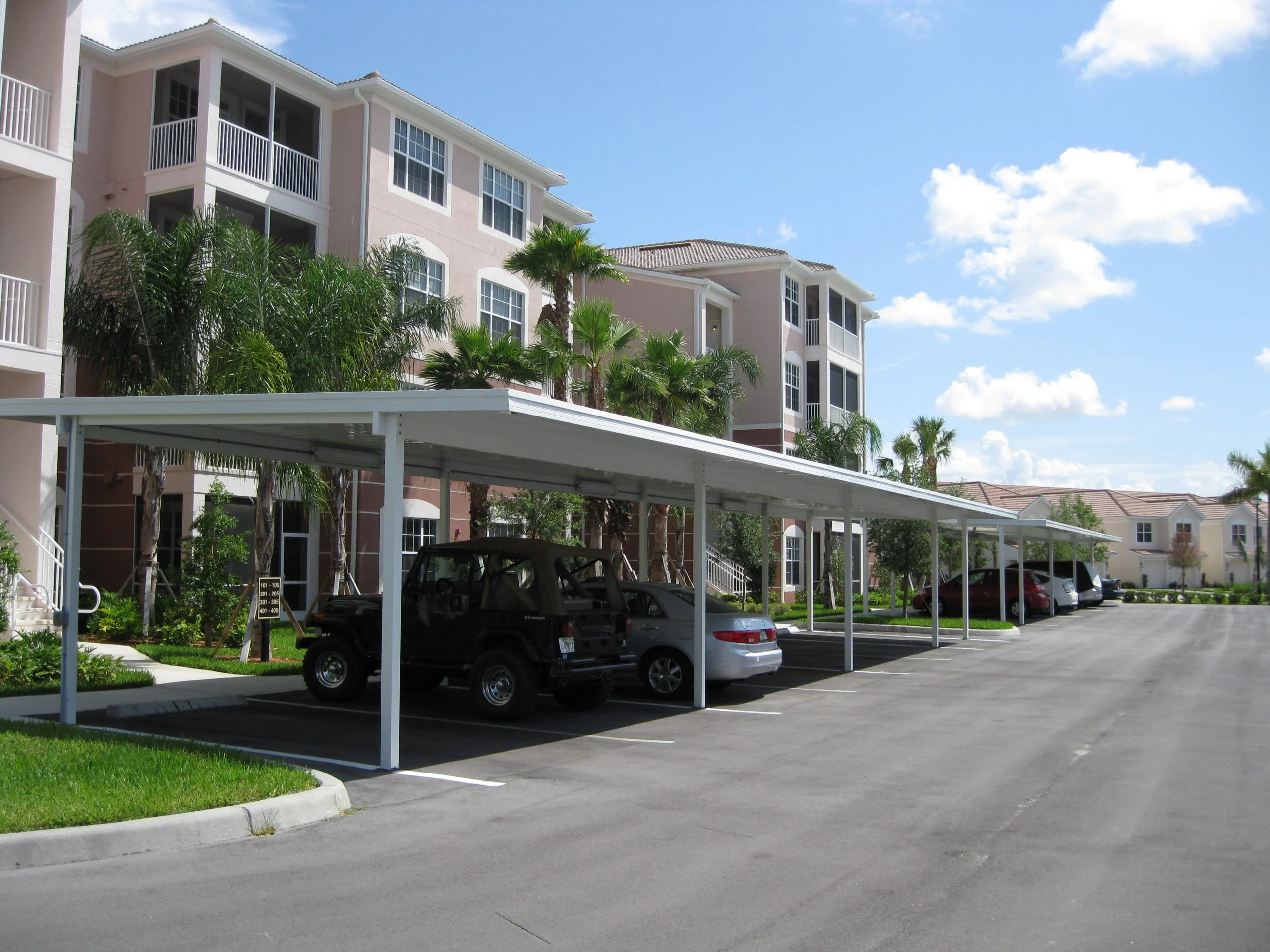 Aluminum carport structure