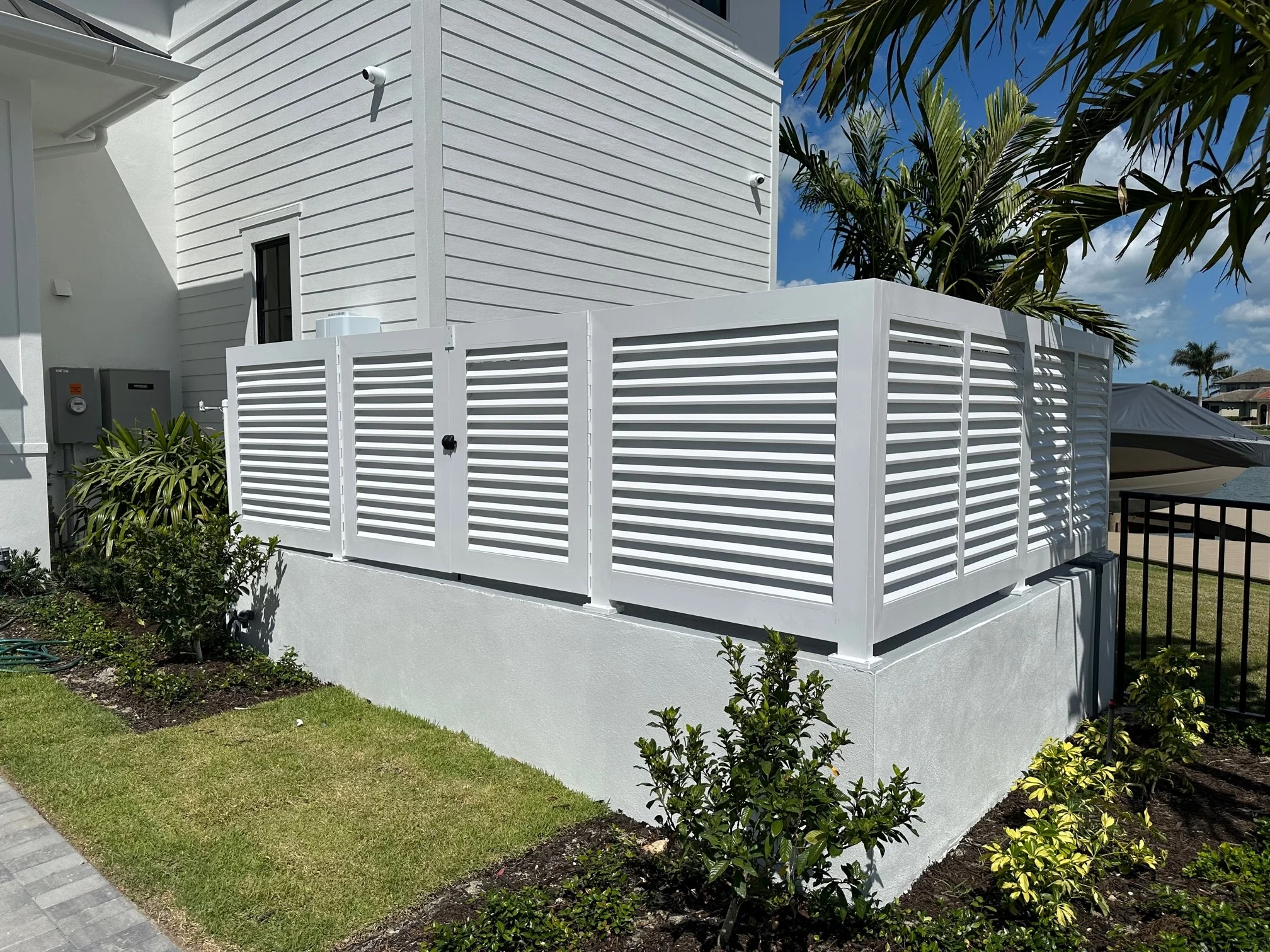 Equipment Louver Aluminum equipment louver screening mechanical equipment